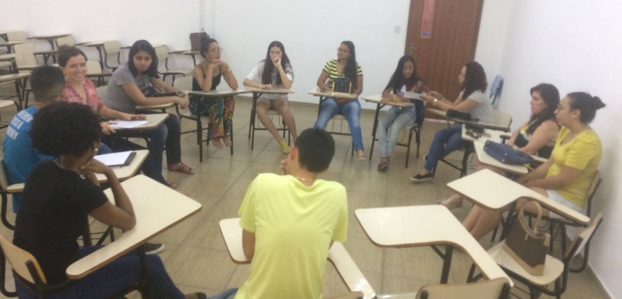Sábado começou nosso Teatro Experimental! A primeira aula foi maravilhosa e nós estamos muito empolgados com nosso projeto! 