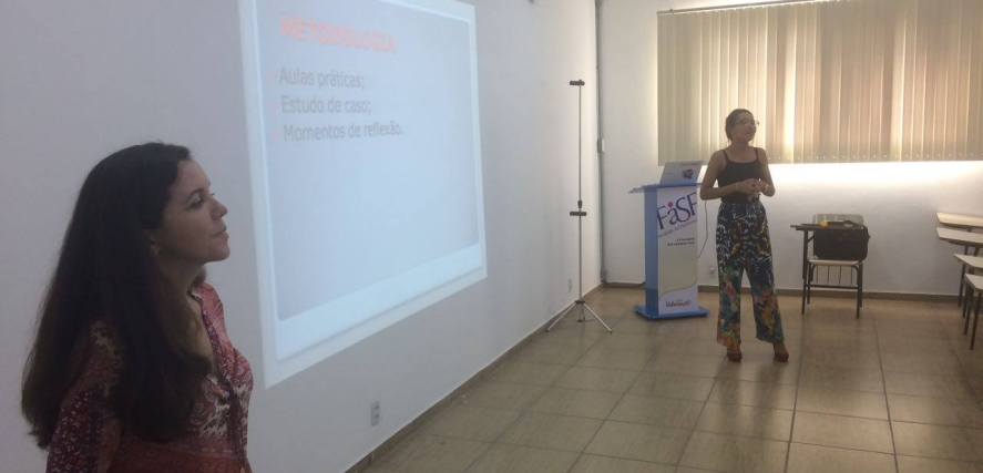 Sábado começou nosso Teatro Experimental! A primeira aula foi maravilhosa e nós estamos muito empolgados com nosso projeto! 