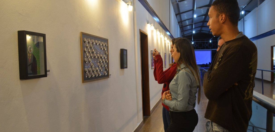 FaSF inaugura galeria de arte