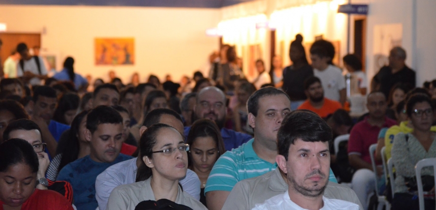 Palestra de planejamento financeiro é realizada na FaSF